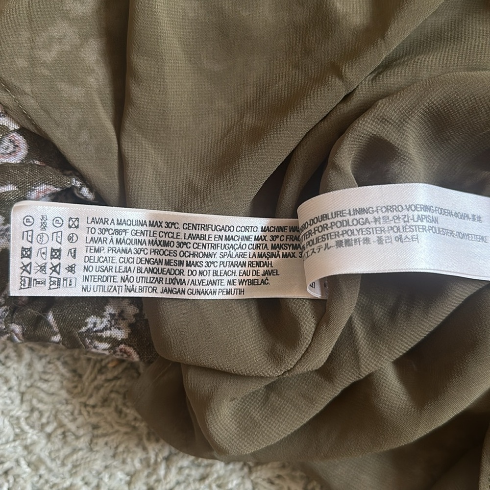 Massimo Dutti Olive Green Patterned Midi Skirt - Picture 3 of 7